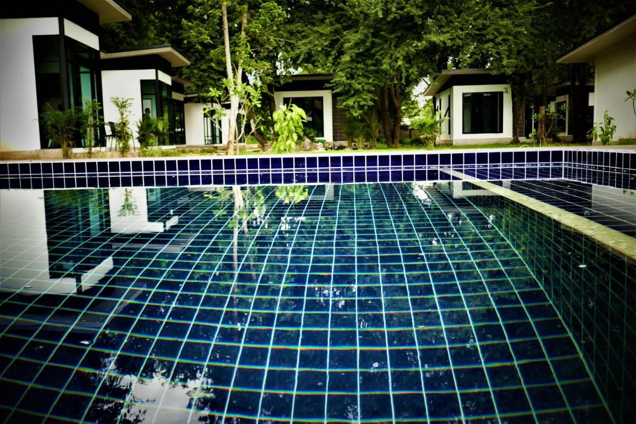 Hotel Serene 3*